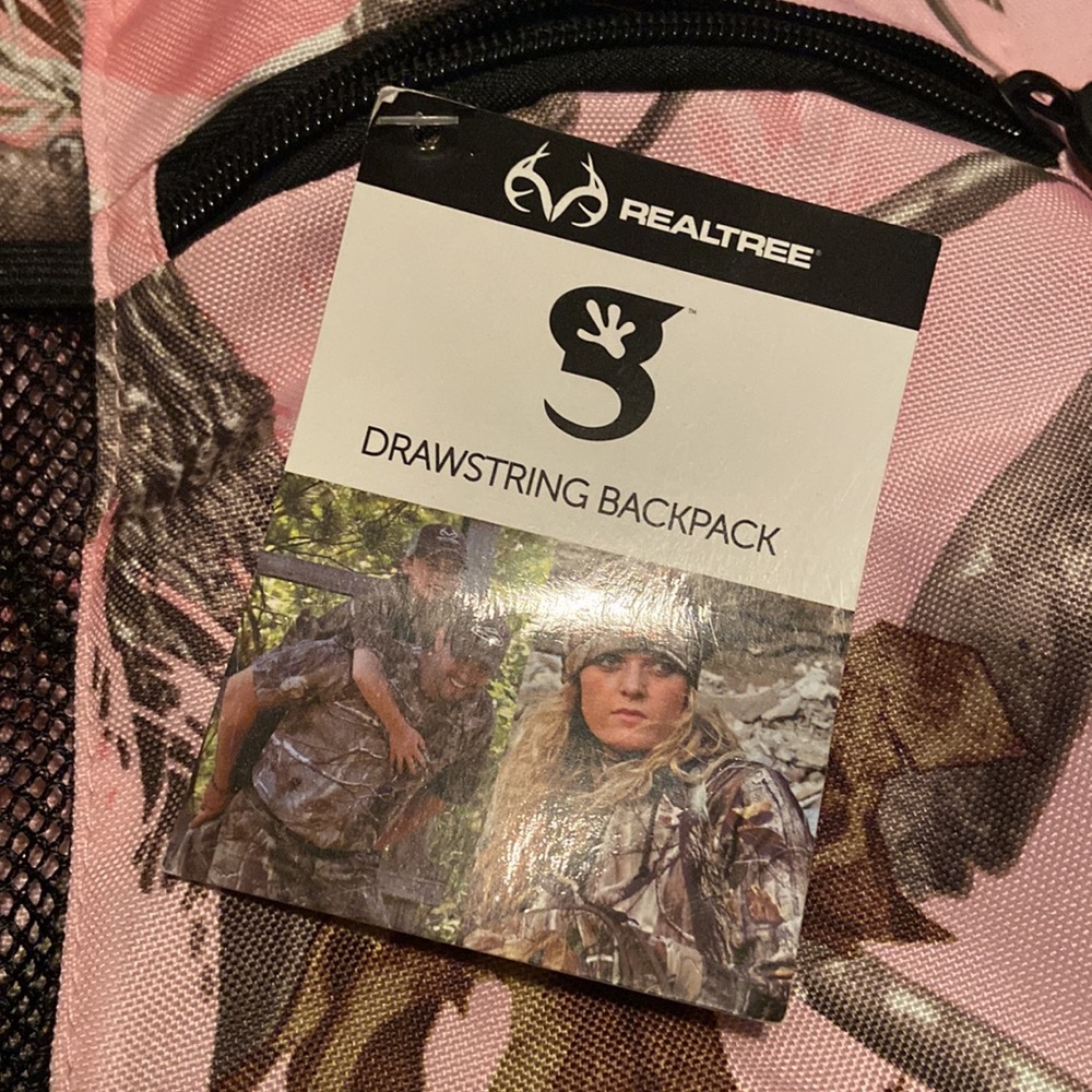 Realtree Drawstring Bag - Picture 2 of 8